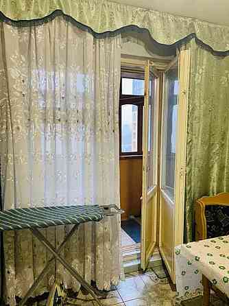 Продаж Квартира 2-кімнатна, 12/18 поверх на Вишняківська, 3 Киев