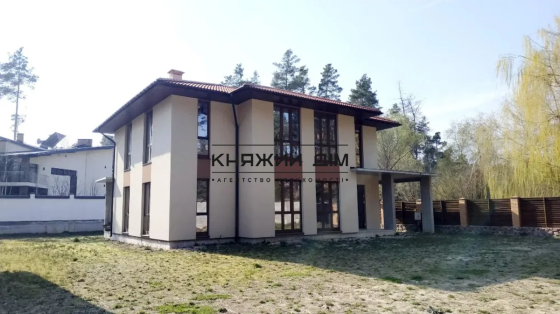 Продажа дома в элитном месте с. Романков № 228902 