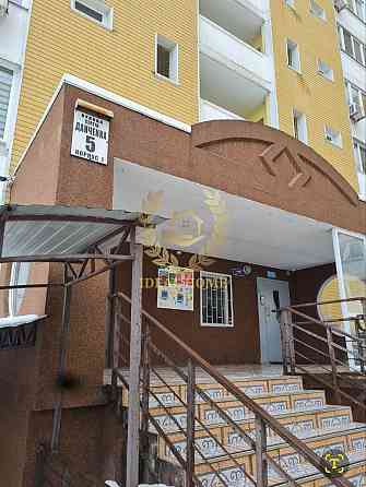 Продаж Квартира 3-кімнатна на Данченко Сергея ул., 5 Киев