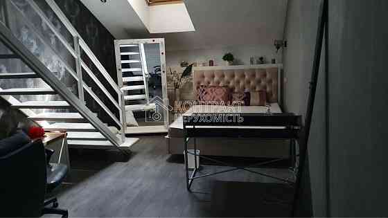 Оренда Квартира 5-кімнатна, 9/9 поверх на вул. Вірменський Kharkiv