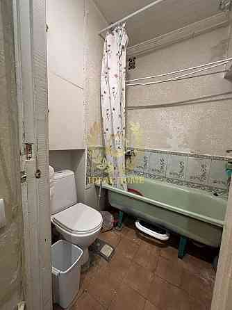 Продаж Квартира 1-кімнатна на Верховинная ул. Київ