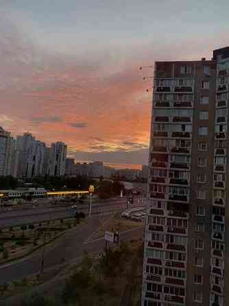 Оренда Квартира 3-кімнатна, 10/12 поверх на ул. Бориса Гмыри Київ