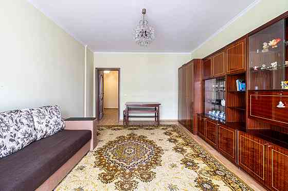 Оренда Квартира 2-кімнатна, 10/10 поверх на вул. У Кравченко Львов