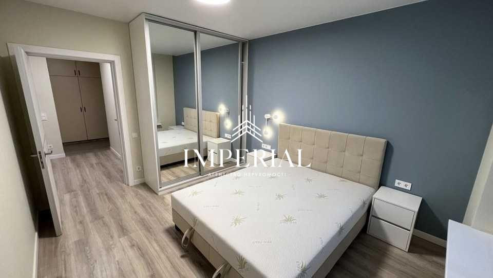 Оренда 2к Квартира 53 кв.м Комарова Космонавта вул. Киев - изображение 1