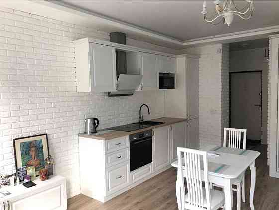 Оренда Квартира 1-кімнатна, 2/9 поверх на Березнева, 16 Киев