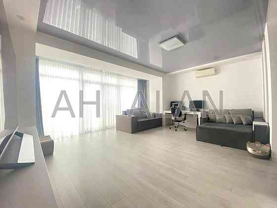 Продаж Будинок 4-кімнатний на Драгоманова вул., 31В Kiev