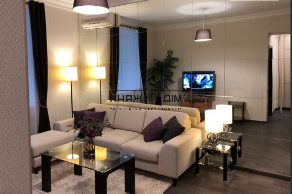 Оренда відмінною 1-но к. квартири в центрі Києва. № 11177678 Kiev - photo 1