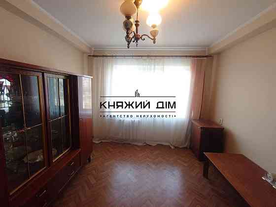 Продаж Квартира 3-кімнатна, 4/9 поверх на Киото ул. Київ