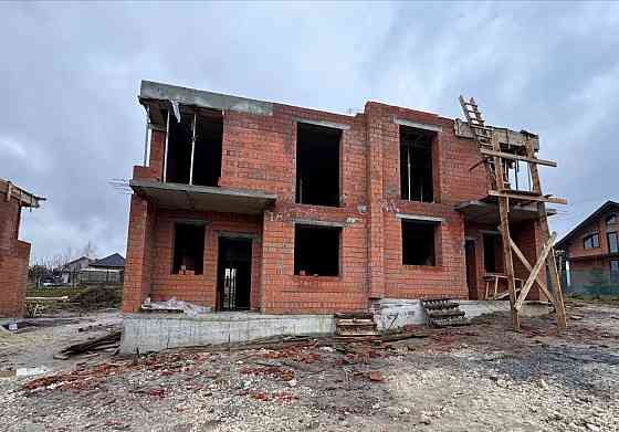 Продаж Будинок 4-кімнатний на вул. Підкови Рясне-Руське