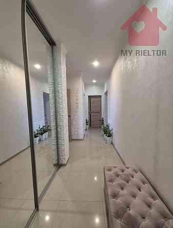 Продаж Квартира 2-кімнатна, 3/4 поверх на Перемоги Ужгород