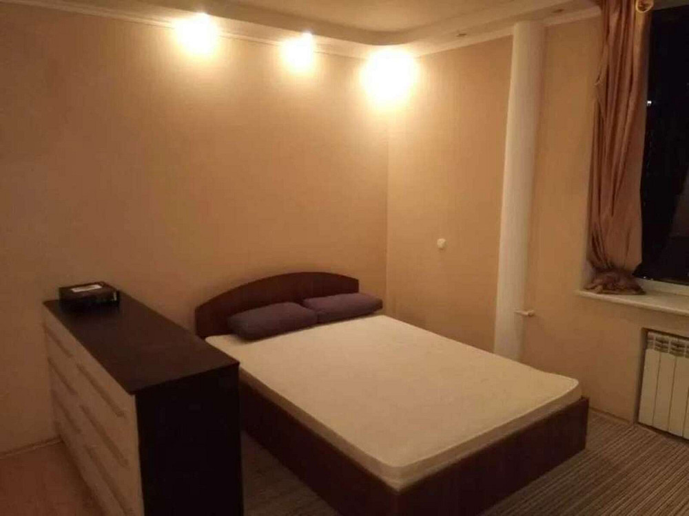 Оренда Квартира 1-кімнатна, 18/23 поверх на пр. Николая Бажана, 10 Київ - фото 1