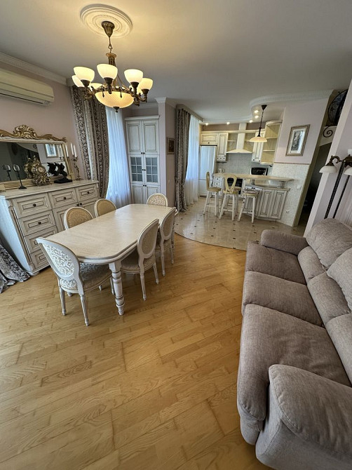 Продаж Квартира 4-кімнатна, 21/25 поверх на Депутатська вул., д. 23А Київ - фото 1