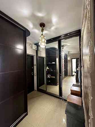 Оренда Квартира 1-кімнатна, 9/23 поверх на Дніпровська набережна, 19в Kiev