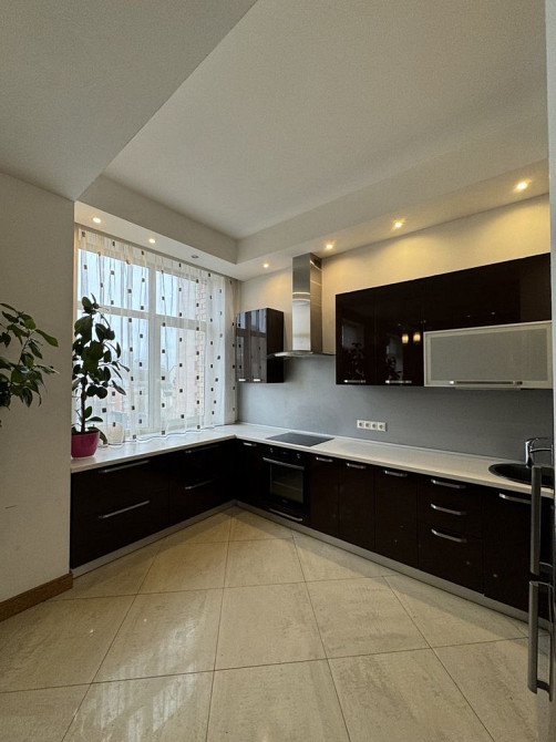 Продаж Квартира 4-кімнатна, 10/14 поверх на Дмитрівська вул., д. 66а Kiev - photo 8