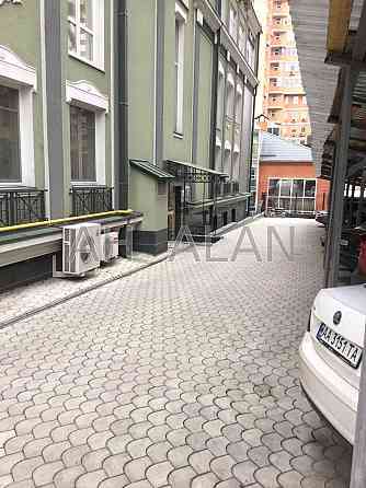 Оренда офісне приміщення на вул. Василя Тютюнника поверх - 1/5 Київ