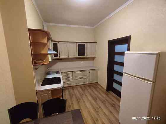 Оренда Квартира 1-кімнатна, 4/16 поверх на Днепровская набережная Kiev