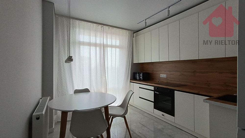 Оренда Квартира 1-кімнатна, 6/7 поверх на Фогорашія Uzhhorod - photo 1