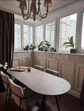 Продаж Гараж/паркомісце на Андрія Верхогляда вул., 12 5/18 поверх Kiev