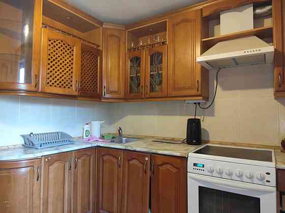 Оренда Квартира 2-кімнатна, 2/16 поверх на просп. Павла Тичини, 8 Київ