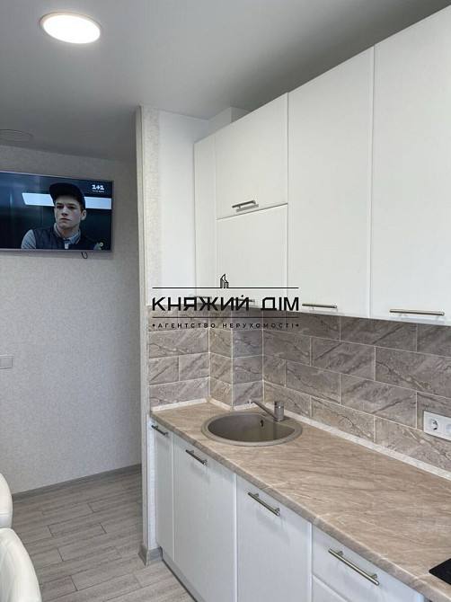 Оренда Квартира 2-кімнатна, 22/27 поверх на Вишняковская ул. Киев - изображение 2