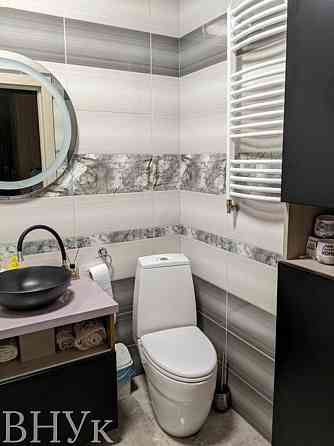 Продаж Квартира 2-кімнатна, 10/10 поверх на вул. Стуса В. Ивано-Франковск