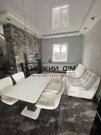 Продажа современного 2-х этажного дома с бассейном в Боярке. № 2211557 Боярка