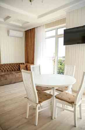 Оренда Квартира 3-кімнатна, 9/23 поверх на Французский б-р, 60б Одесса