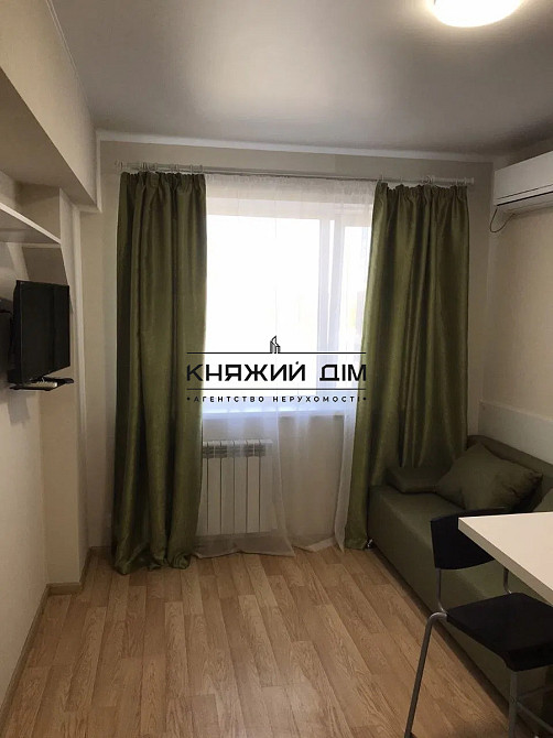 Продаж Квартира 1-кімнатна, 8/14 поверх на Машиностроительная ул. Київ - фото 1