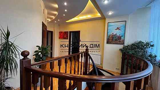 БЕЗ КОМІСІЇ !!! Оренда дворівневої 4-х к. кв. з великою терасою у центрі, м. Палац Україна. № 11200712 Киев