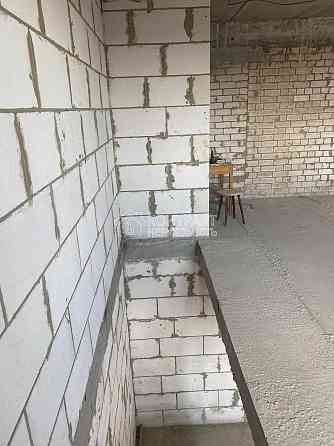 Продаж Квартира 3-кімнатна, 9/10 поверх на вул. Лосевський Харьков