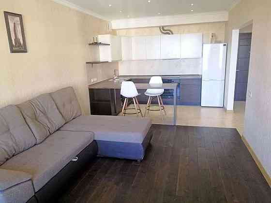 Оренда Квартира 2-кімнатна, 16/25 поверх на ул. Заречная Київ