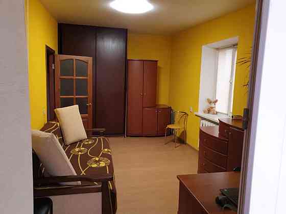 Оренда Квартира 1-кімнатна, 5/5 поверх на Алматинська, 54 Kiev