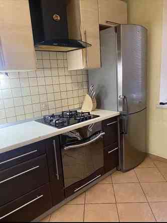 Оренда Квартира 2-кімнатна, 1/9 поверх Kiev