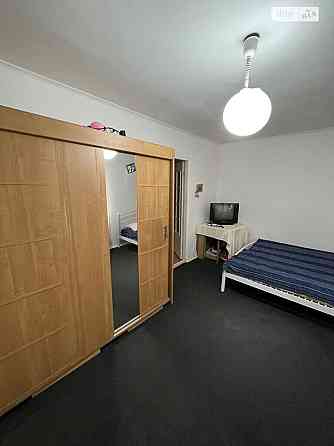 Оренда Квартира 1-кімнатна на Паркова-Сирецька, 3 Киев