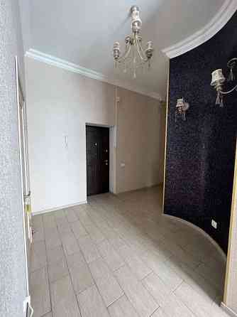 Оренда Квартира 2-кімнатна, 3/4 поверх на ул. Генерала Наумова, 48 Kiev