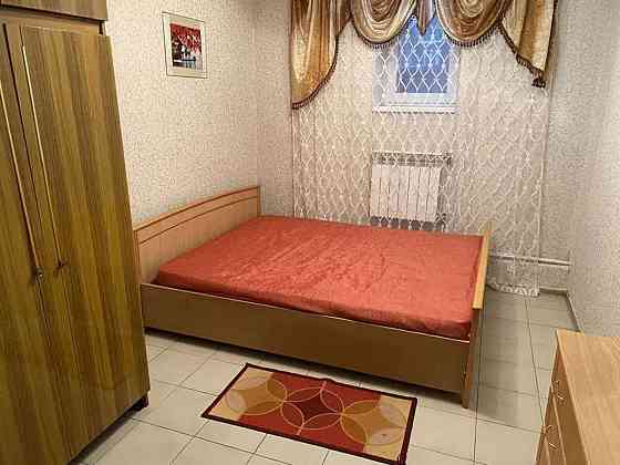 Оренда Квартира 3-кімнатна, 1/3 поверх Київ