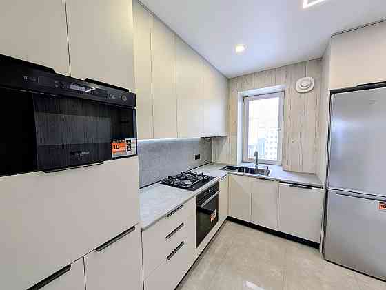 Продаж Квартира 1-кімнатна, 13/15 поверх на Княгинин вул., 44 Ивано-Франковск