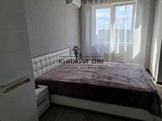 Оренда Квартира 2-кімнатна, 22/25 поверх на Новополевая ул. Київ