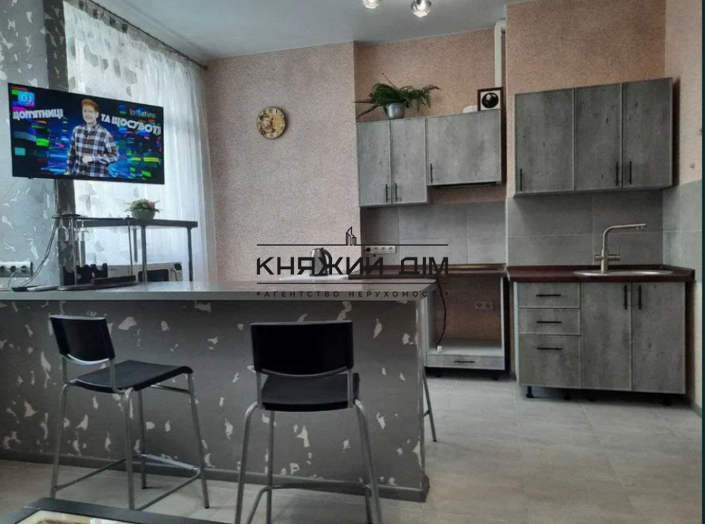 Оренда Квартира 1-кімнатна, 7/32 поверх на Жилянская ул. Київ - фото 1