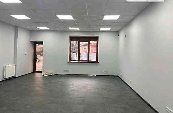 Оренда торгове приміщення на Магістрацька поверх - 1/3 Винница