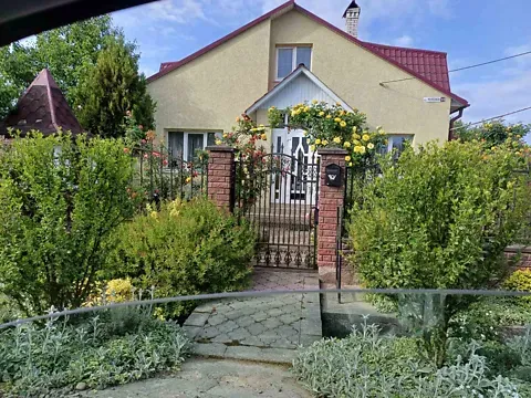 Продаж 3-поверховий   135 кв.м 3 кімн. на Молодіжна вулиця 10  - фото 10