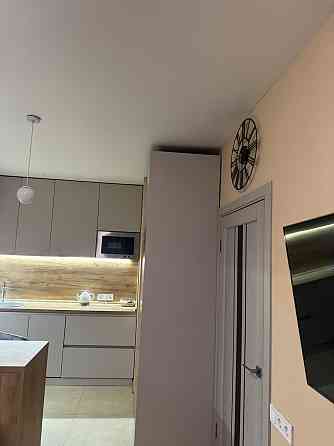 Продаж Квартира 1-кімнатна на ул. Толбухина, 135а Одесса