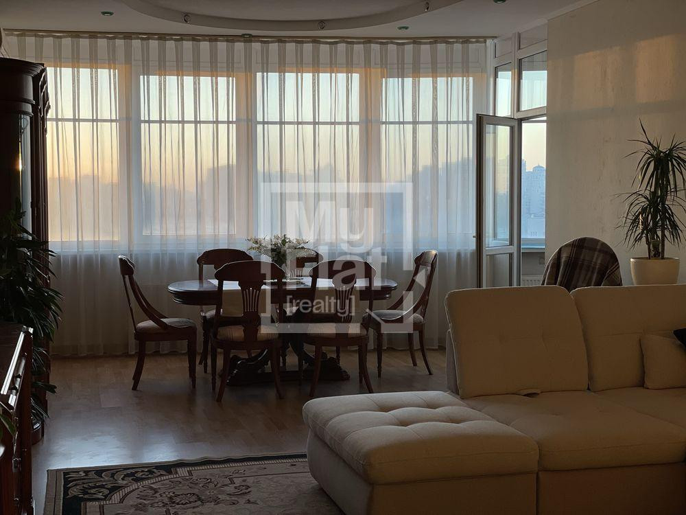 Продаж Квартира 4-кімнатна, 7/21 поверх на вул. Хмельницкого Богдана Kiev - photo 16