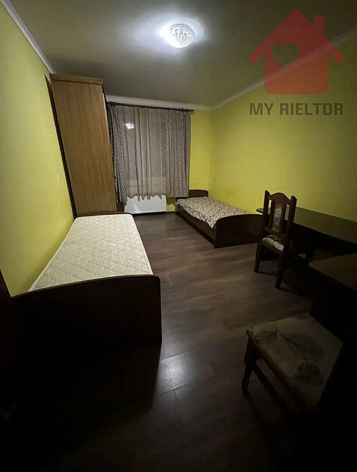 Продаж Квартира 3-кімнатна, 1/5 поверх на Володимирська Ужгород - изображение 4