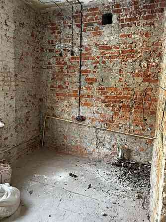 Продаж Квартира 2-кімнатна, 1/5 поверх на вул. Незалежності Харків