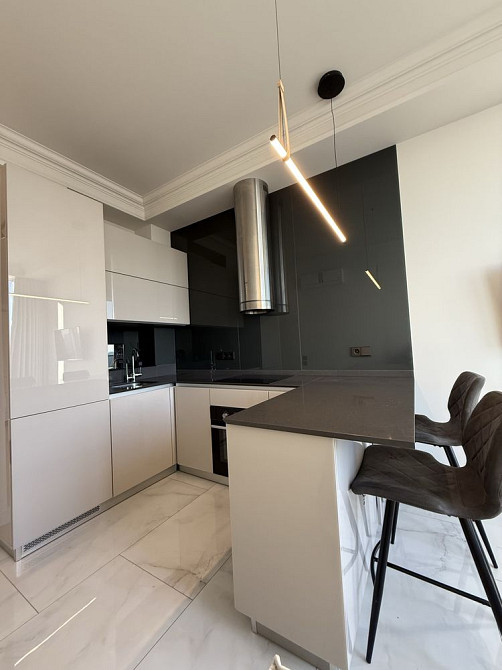 Продаж Квартира 1-кімнатна, 22/24 поверх на Джона Маккейна вул., д. 7 Київ - фото 1