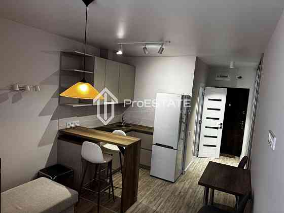 Продаж Квартира 1-кімнатна, 4/17 поверх на вул. Голосеевская Київ