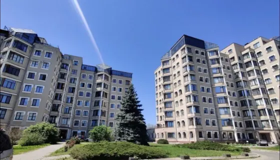 For sale 3-room Apartment 172 sq.m пр Шевченко Odessa