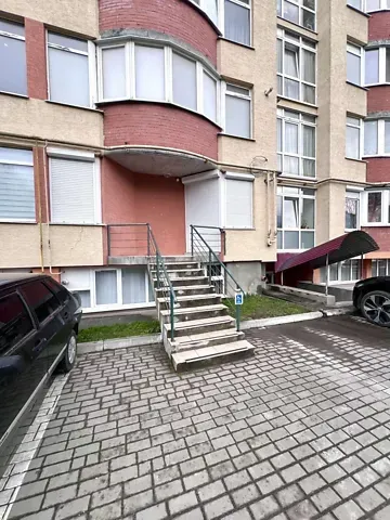 Продаж  площа 55 кв.м 1-й поверх на Злуки проспект 5А Тернопіль - фото 7