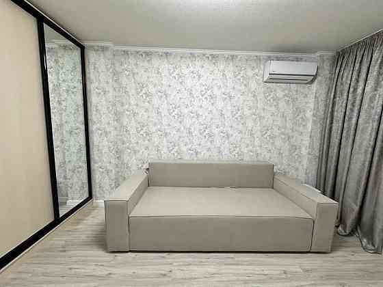 Оренда Квартира 1-кімнатна, 2/16 поверх на Магістральна, 33 Kiev